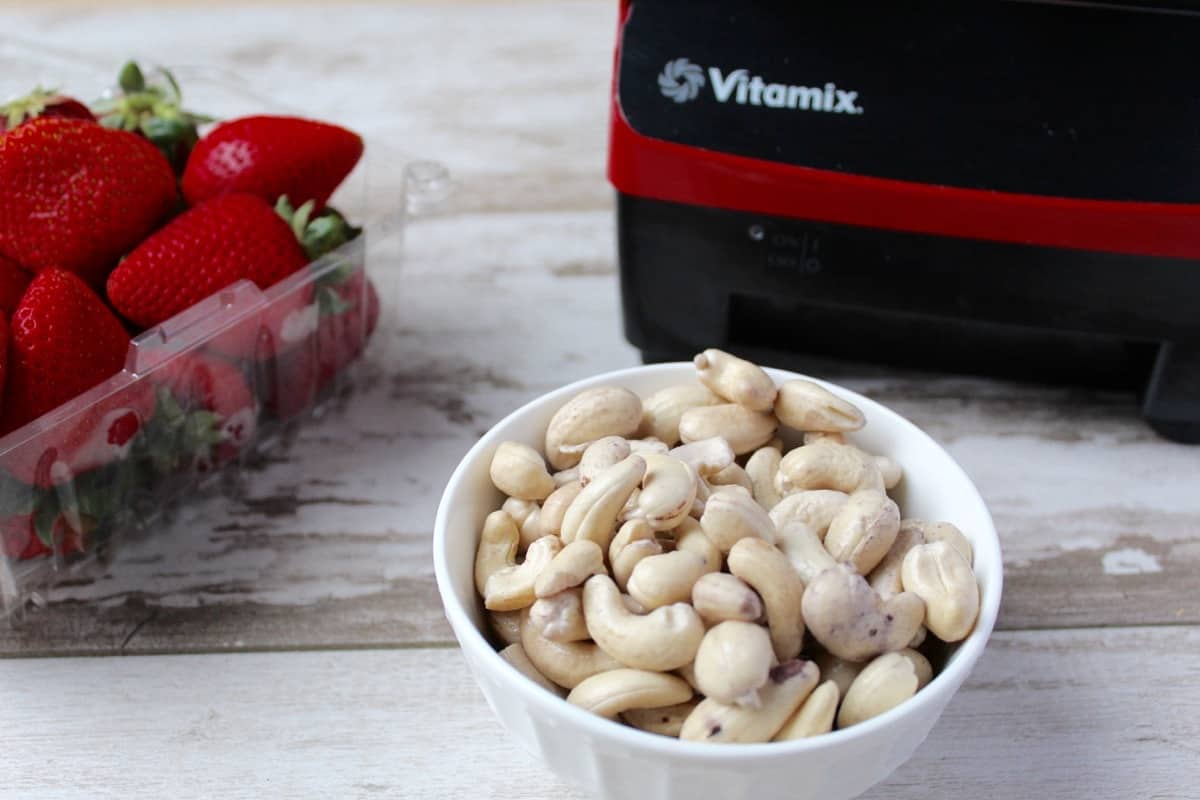 Strawberry Cashew Milk