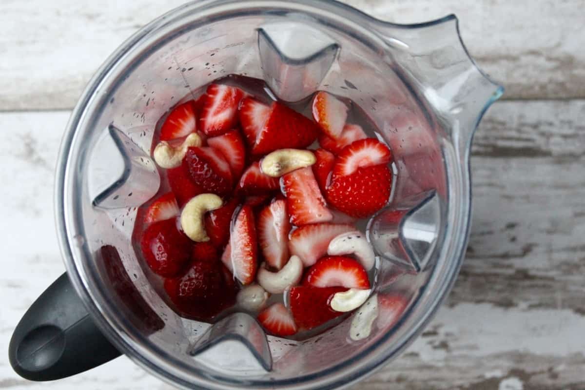 Strawberry Cashew Milk