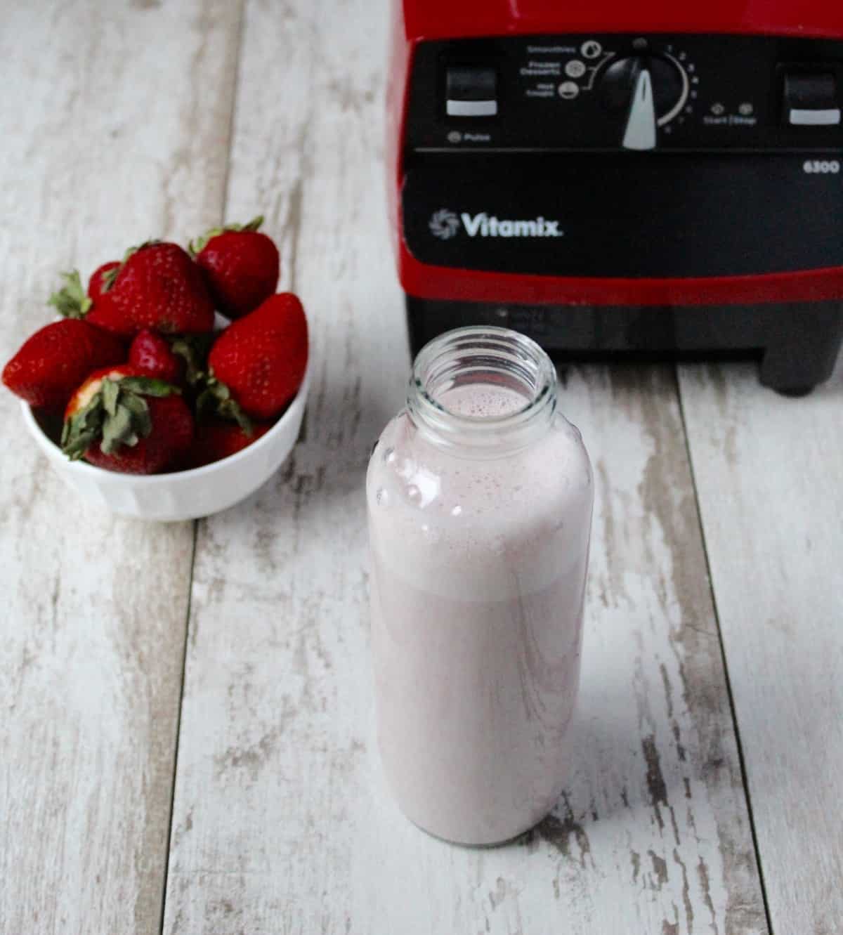 Strawberry Cashew Milk