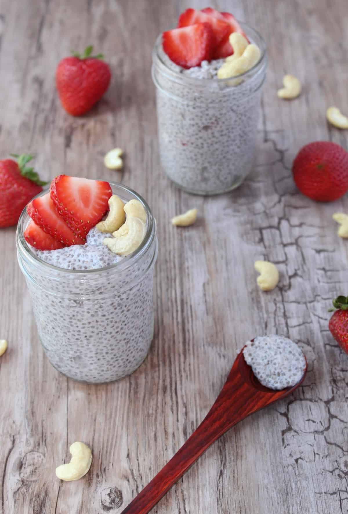 Strawberry Cashew Chia Pudding