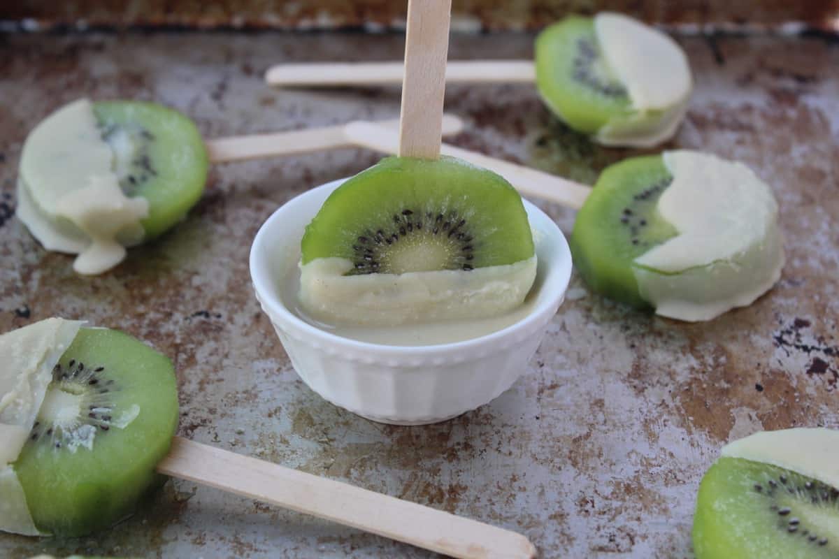 Coconut Kiwi Popsicles