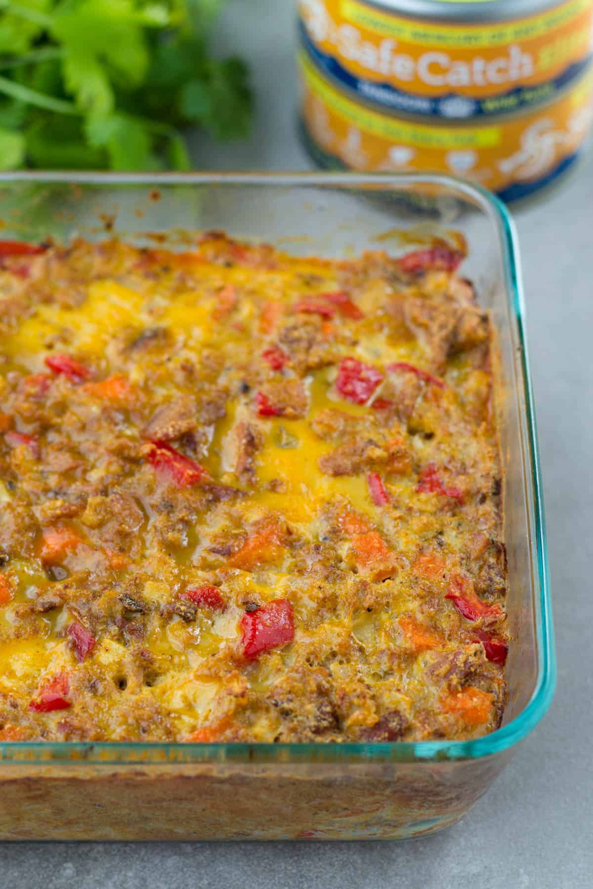 This Tandoori Tuna Casserole packs the flavor and makes an easy and healthy weeknight or meal prep dish that is gluten free, paleo, and Whole30 approved! - Eat the Gains