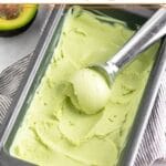 Avocado Frozen Yogurt with scoop